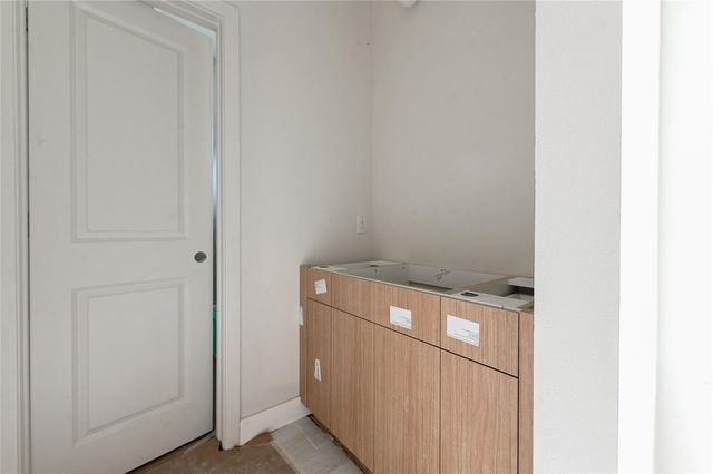 14113A Bridgeport, Houston, TX 77047