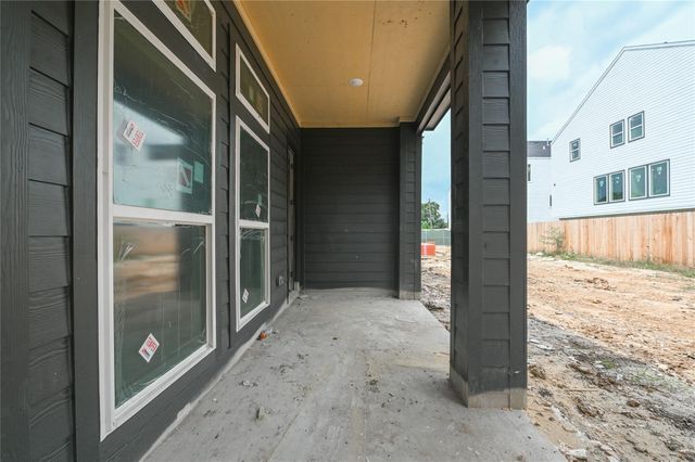 14113A Bridgeport, Houston, TX 77047