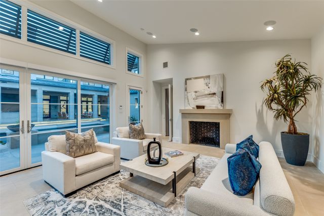 4326 Pomona Road, Dallas, TX 75209