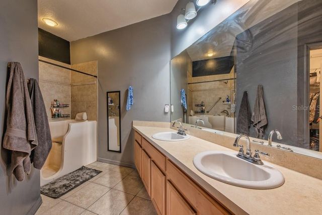 2357 RICHWOOD PIKE DRIVE, Ruskin, FL 33570