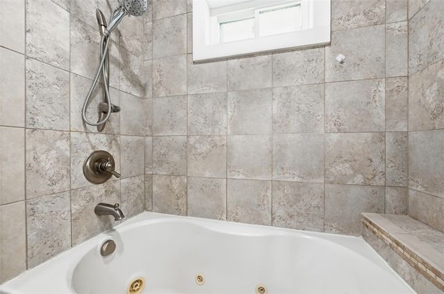 304 Center St, Slippery Rock Boro, PA 16057