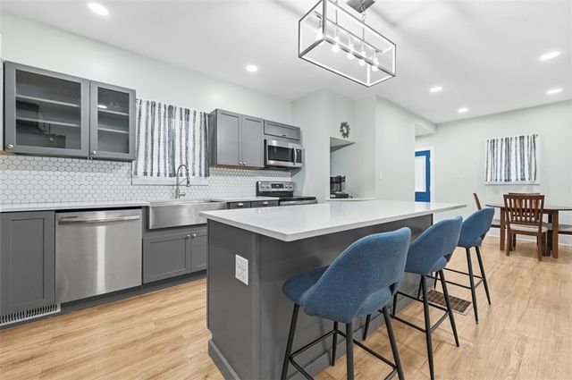 304 Center St, Slippery Rock Boro, PA 16057
