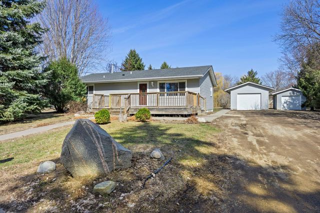 415 6th Street SW, Cokato, MN 55321