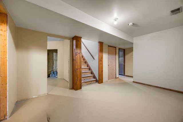 415 6th Street SW, Cokato, MN 55321