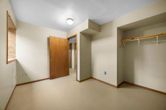 415 6th Street SW, Cokato, MN 55321