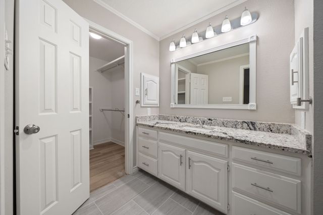 306 Westpark Drive N, Mckinney, TX 75071