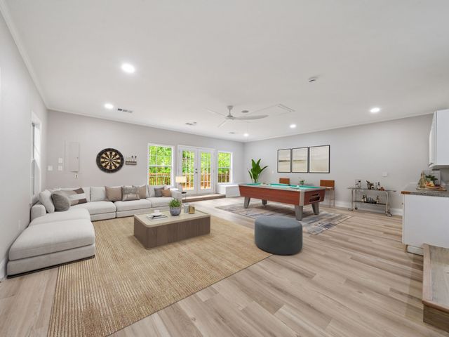 306 Westpark Drive N, Mckinney, TX 75071