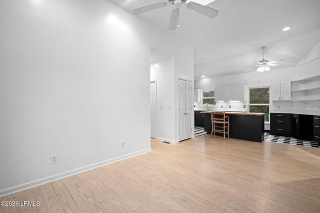 99 Tuscarora Avenue, Beaufort, SC 29907