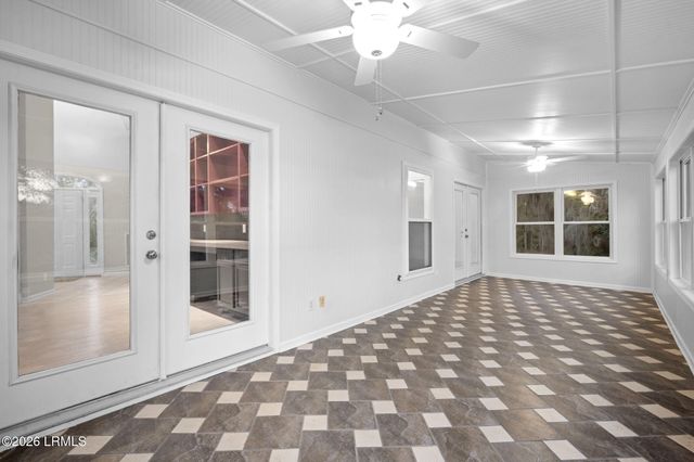 99 Tuscarora Avenue, Beaufort, SC 29907