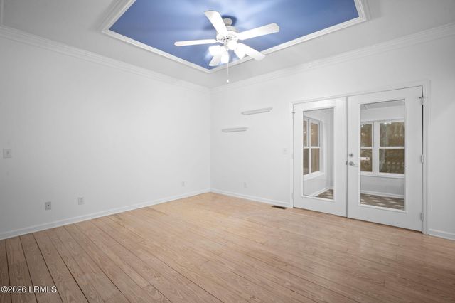 99 Tuscarora Avenue, Beaufort, SC 29907