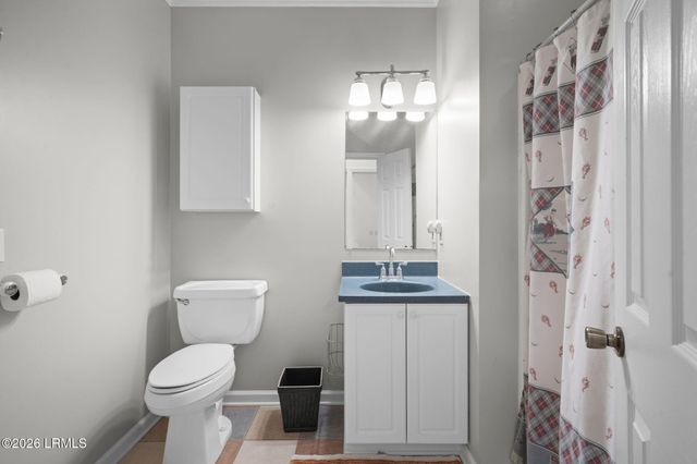 99 Tuscarora Avenue, Beaufort, SC 29907