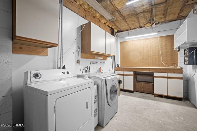 99 Tuscarora Avenue, Beaufort, SC 29907