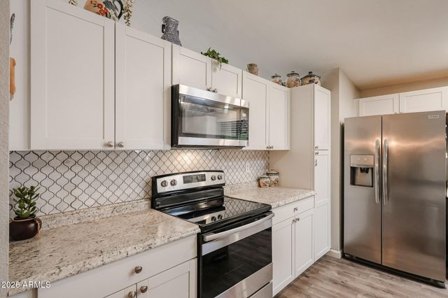 3901 E PINNACLE PEAK Road 236, Phoenix, AZ 85050