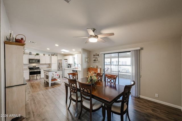 3901 E PINNACLE PEAK Road 236, Phoenix, AZ 85050