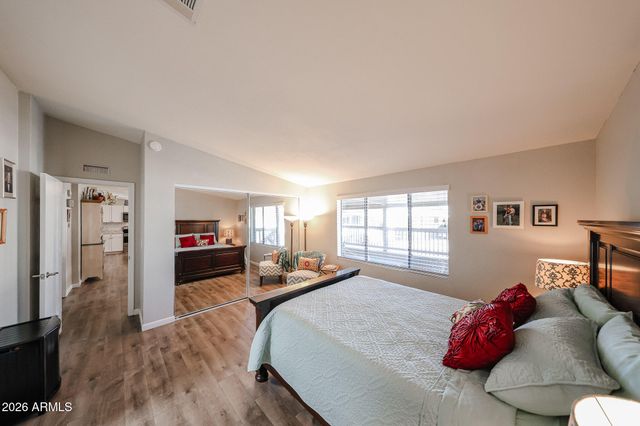 3901 E PINNACLE PEAK Road 236, Phoenix, AZ 85050