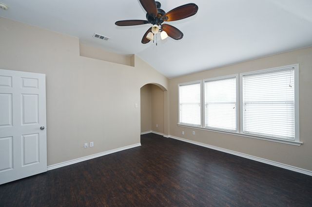 8908 Stewart Street, Cross Roads, TX 76227