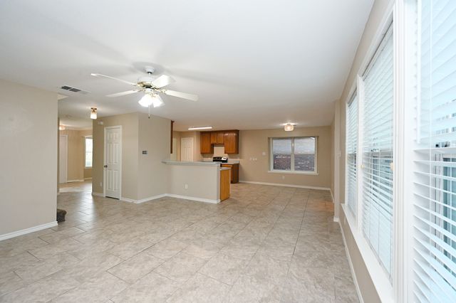 8908 Stewart Street, Cross Roads, TX 76227