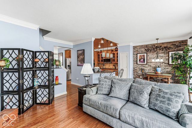 9554 Oakley Drive, Indianapolis, IN 46260