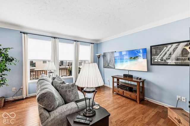9554 Oakley Drive, Indianapolis, IN 46260