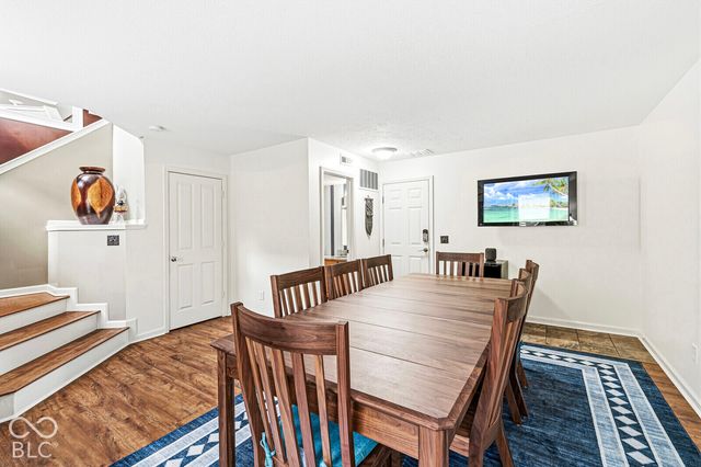 9554 Oakley Drive, Indianapolis, IN 46260