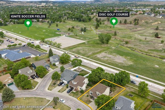 1128 CLOVER RIDGE DR, Rapid City, SD 57701