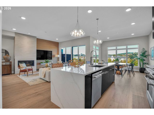 16441 Nw LIBERTY St, Portland, OR 97229