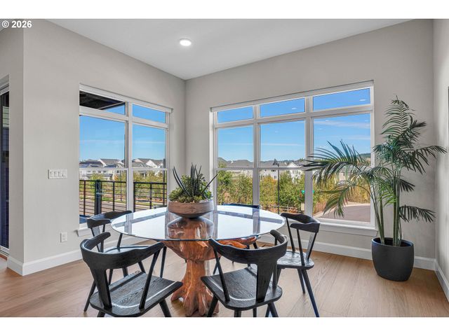 16441 Nw LIBERTY St, Portland, OR 97229