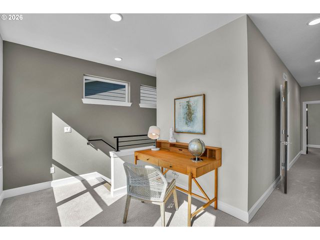 16441 Nw LIBERTY St, Portland, OR 97229
