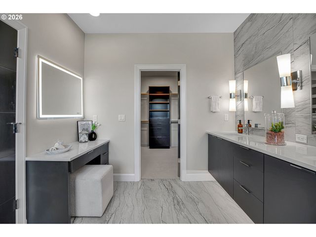 16441 Nw LIBERTY St, Portland, OR 97229