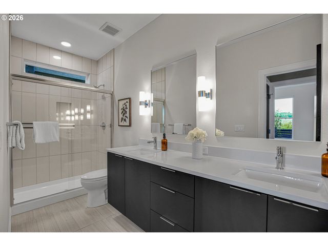 16441 Nw LIBERTY St, Portland, OR 97229