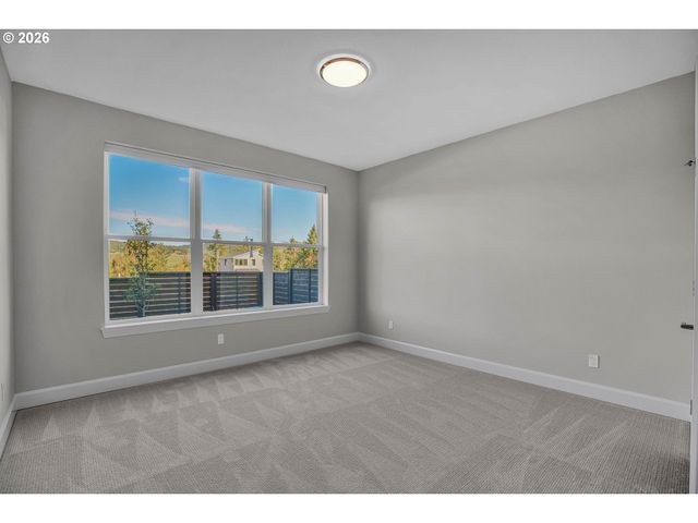 16441 Nw LIBERTY St, Portland, OR 97229