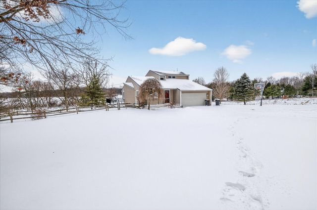 13161 Vischer Road, Woodstock Twp, MI 49230