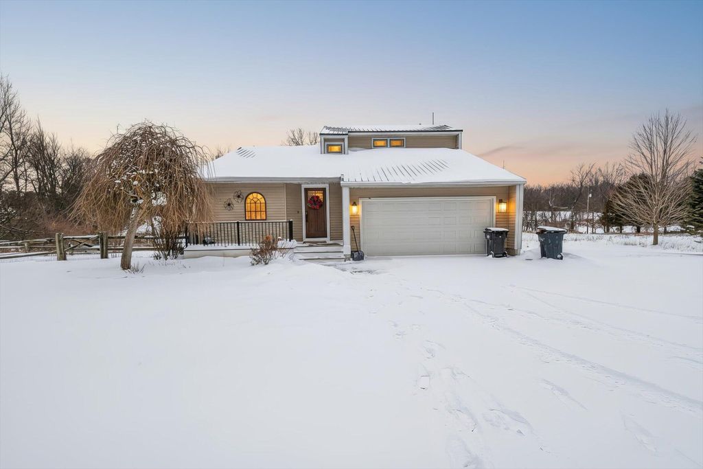 13161 Vischer Road, Woodstock Twp, MI 49230
