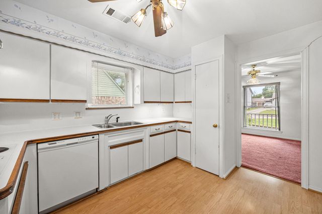 11407 Valley Spring Drive, Houston, TX 77043