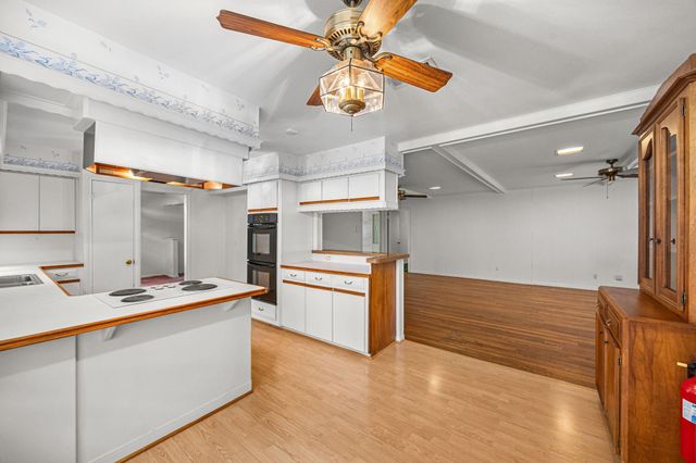 11407 Valley Spring Drive, Houston, TX 77043