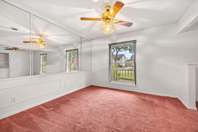 11407 Valley Spring Drive, Houston, TX 77043