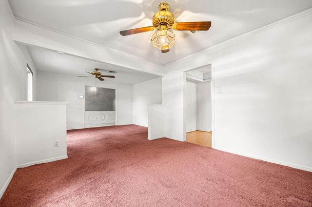 11407 Valley Spring Drive, Houston, TX 77043