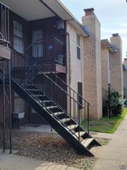3032 SW Lydia AVE Unit #206, Topeka, KS 66614