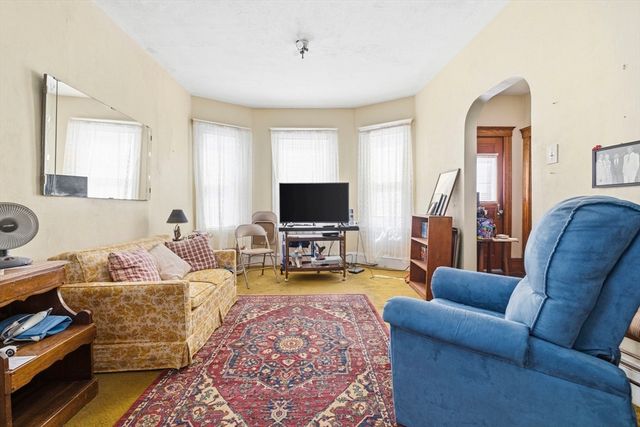 85 Faywood Avenue, Boston, MA 02128