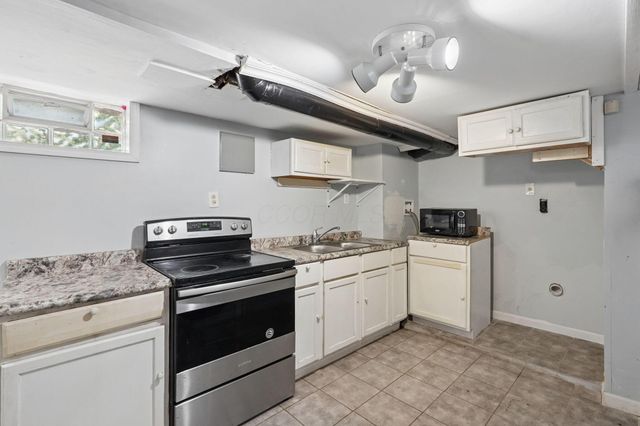 1010 Rose Place, Columbus, OH 43227