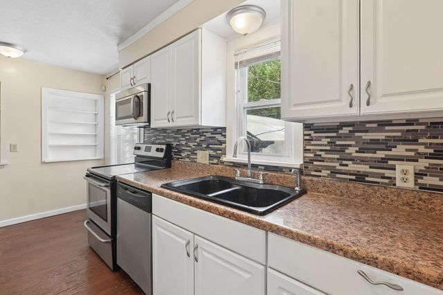 1010 Rose Place, Columbus, OH 43227