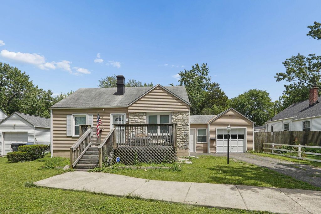 1010 Rose Place, Columbus, OH 43227