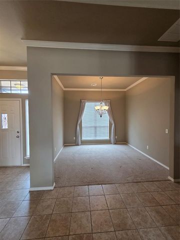 4624 NW 157th St, Edmond, OK 73013