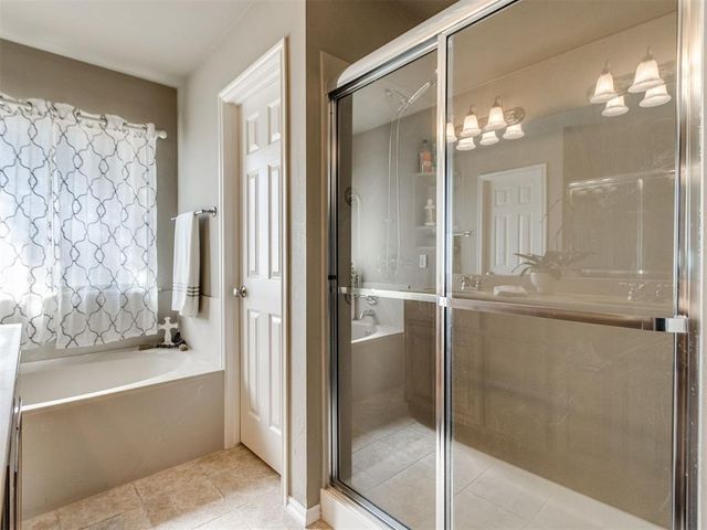 4624 NW 157th St, Edmond, OK 73013