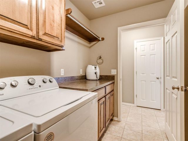 4624 NW 157th St, Edmond, OK 73013