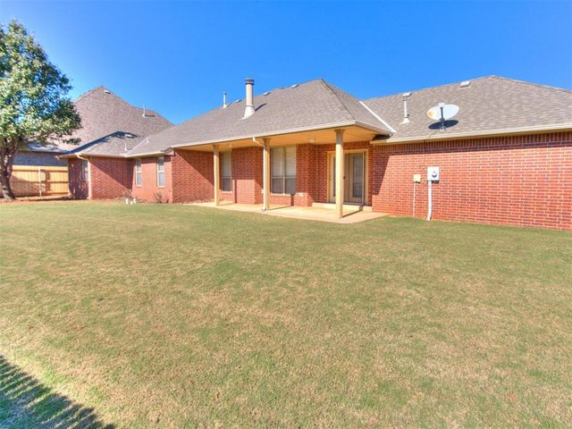 4624 NW 157th St, Edmond, OK 73013