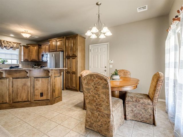 4624 NW 157th St, Edmond, OK 73013