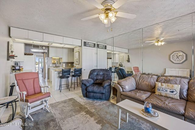 811 1ST Street UNIT 10, Jacksonville Beach, FL 32250