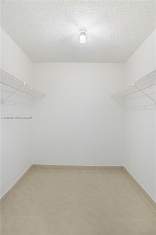 3800 S Ocean Dr 414, Hollywood, FL 33019