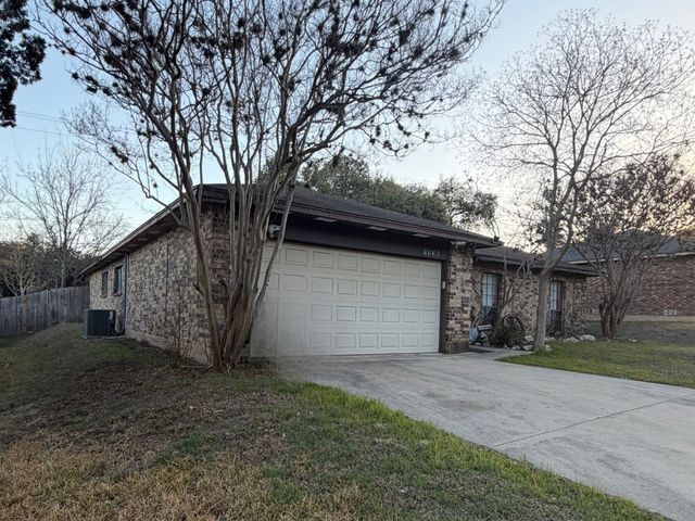 7738 Crooked Road St, San Antonio, TX 78254